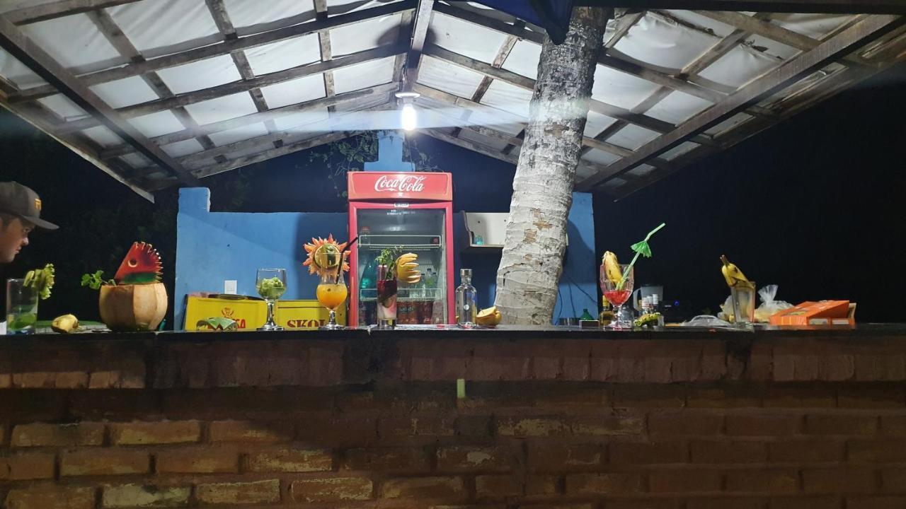 Pousada E Restaurante Sombra Dos Coqueiros Трайри Экстерьер фото